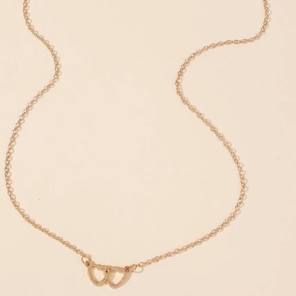 NEW Heart Charm Necklace - Picture 3 of 3